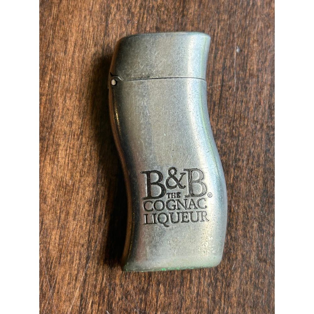 Vintage advertisement jet lighter B&B Cognac Liqueur working